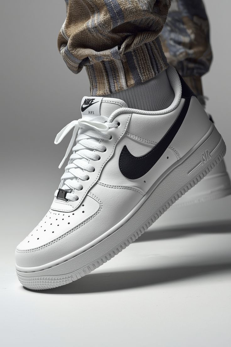 Nike Air Force 1