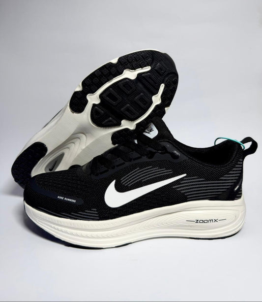 Nike ZoomX Invincible Run Flyknit 3