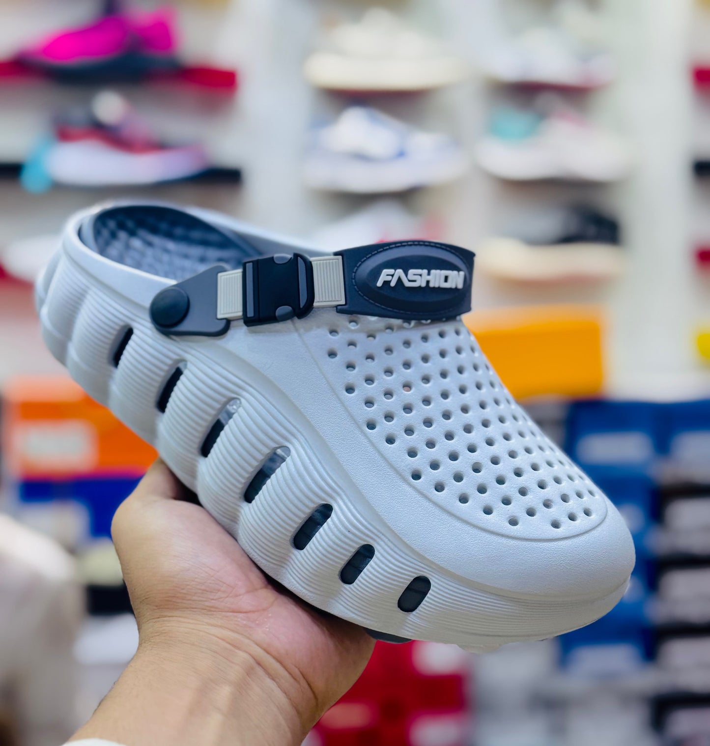 Nike mind slipper