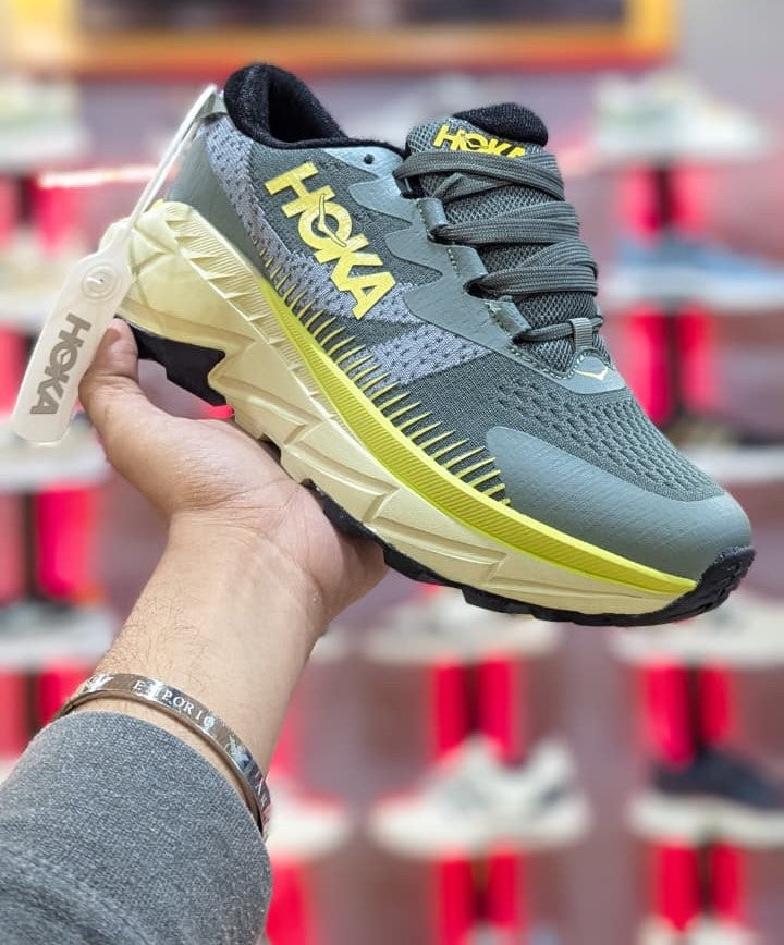 HOKA ONE ONE Gripper